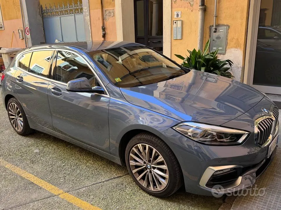 BMW Serie 1 118I 2020 photo 2
