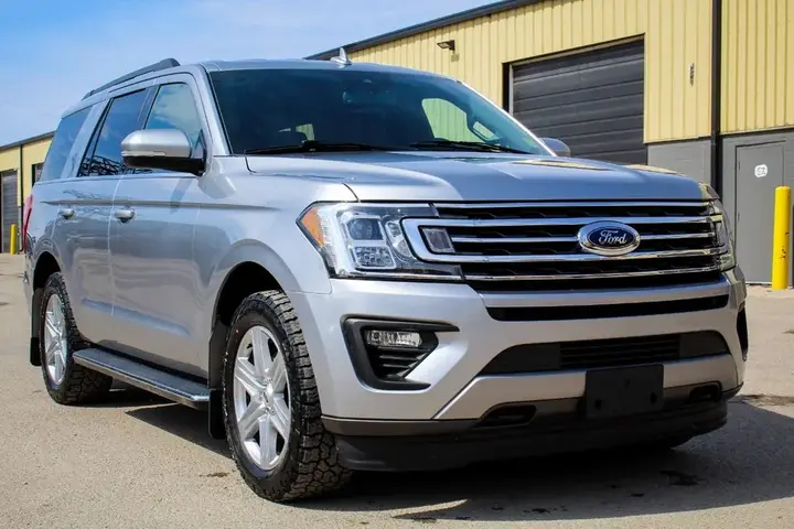 Ford Expedition 2021 photo 3
