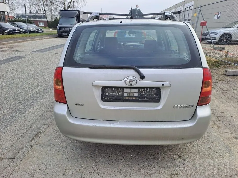 Toyota Corolla 2005 photo 2