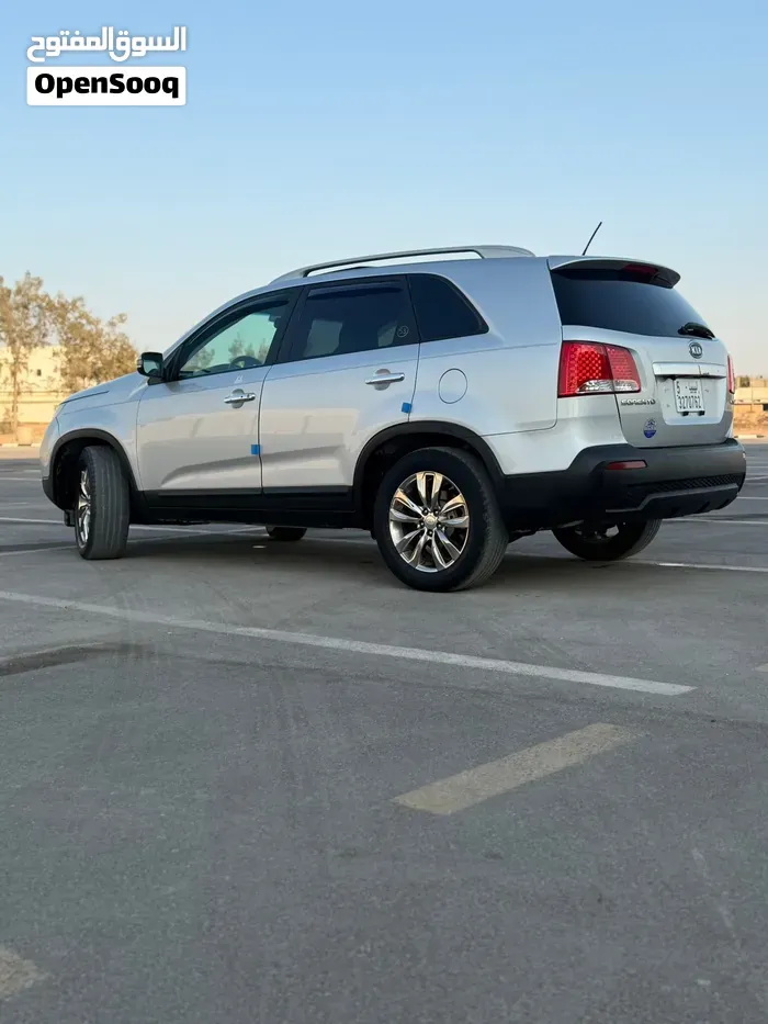 Kia Sorento 2012 photo 4
