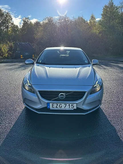 Volvo V40 2016 photo 2