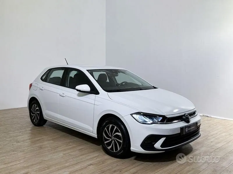 Volkswagen Polo 2023 photo 3