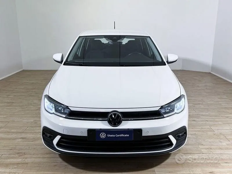 Volkswagen Polo 2023 photo 2