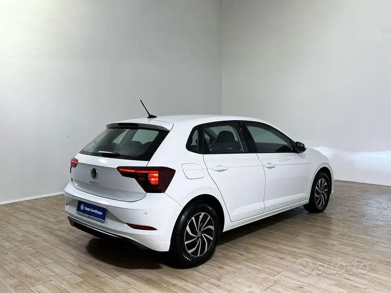 Volkswagen Polo 2023 photo 4