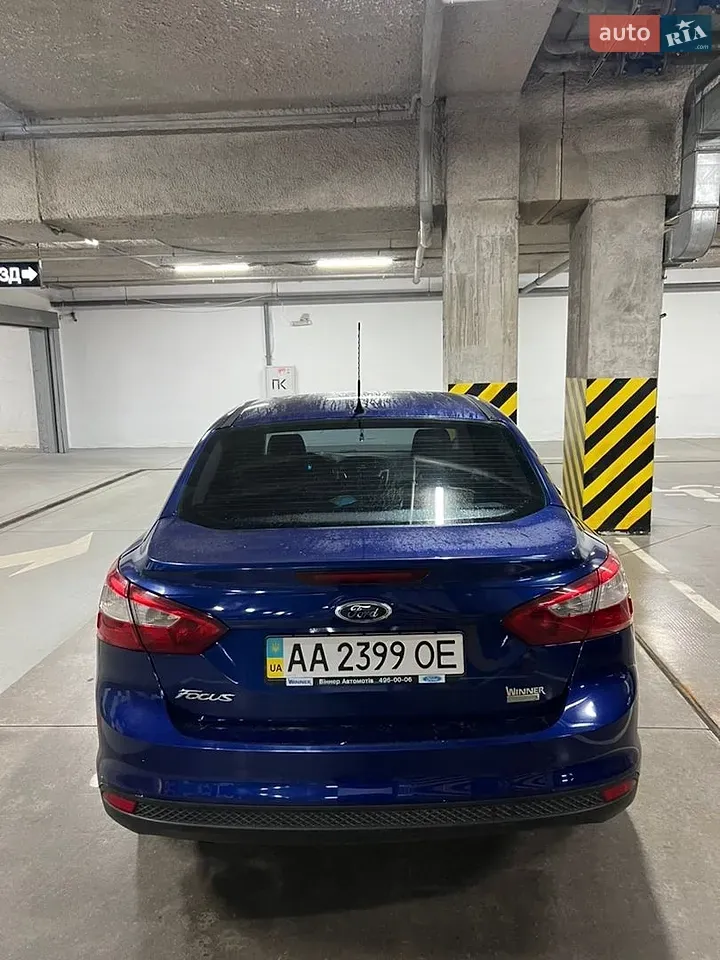 Ford Focus 2013 photo 4