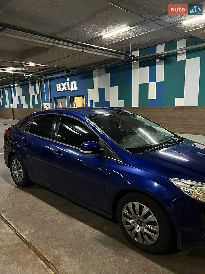 Ford Focus 2013 photo 3