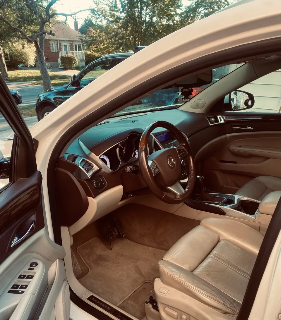 Cadillac Srx 2012 photo 5