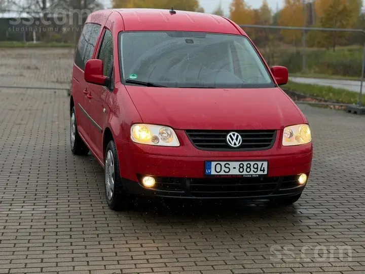 Volkswagen Caddy Maxi 2009 photo 5