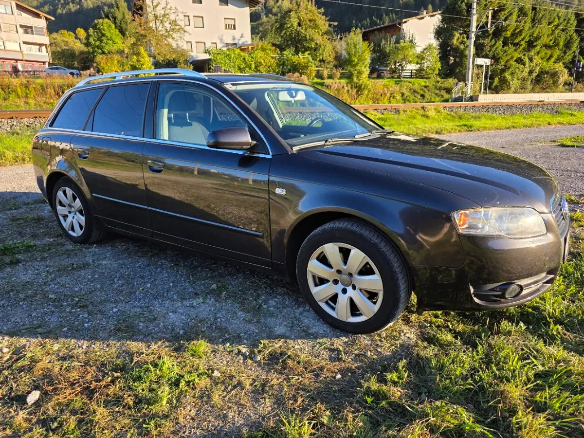 Audi A4 2007 photo 2