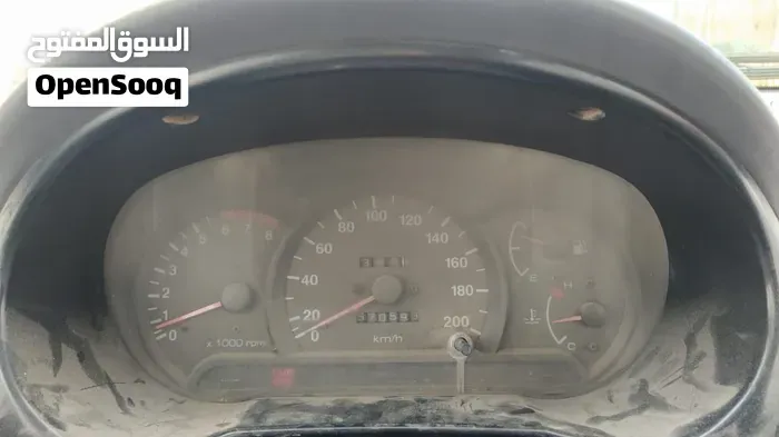 Hyundai Verna 2002 photo 3