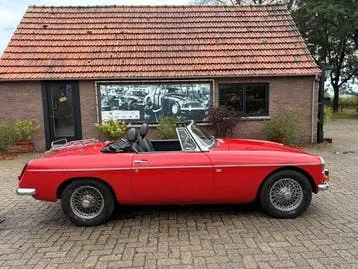 MG B