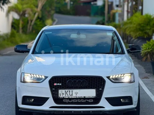 Audi A4 2012 photo 3