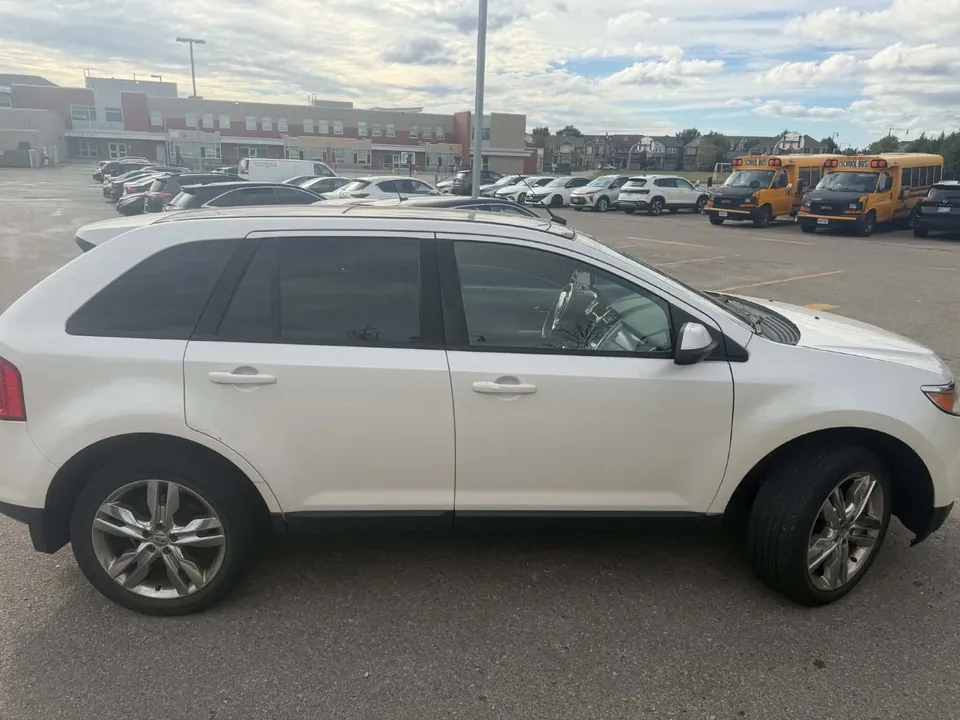 Ford Edge 2013 photo 4