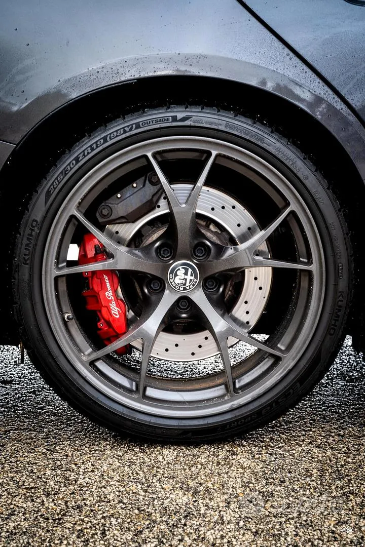Alfa Romeo Giulia Quadrifoglio 2018 photo 3