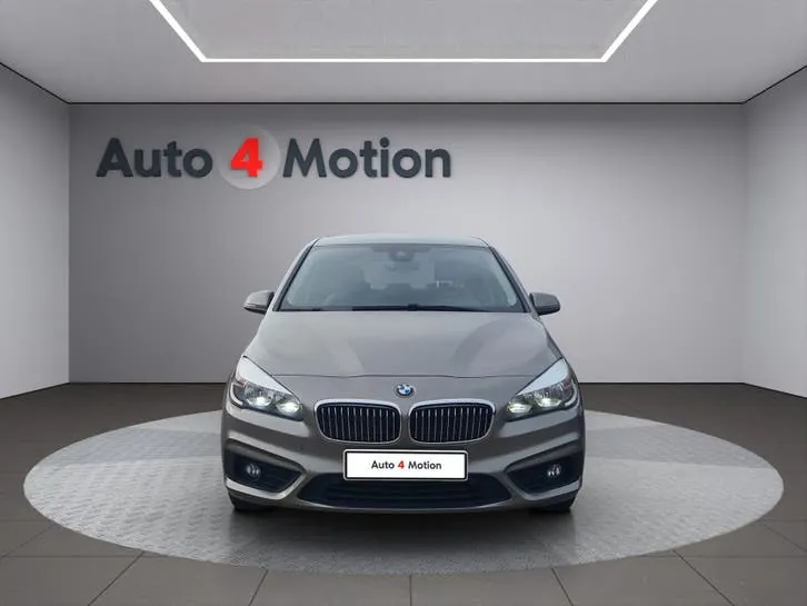 BMW 2 Series Active Tourer 2017 photo 2