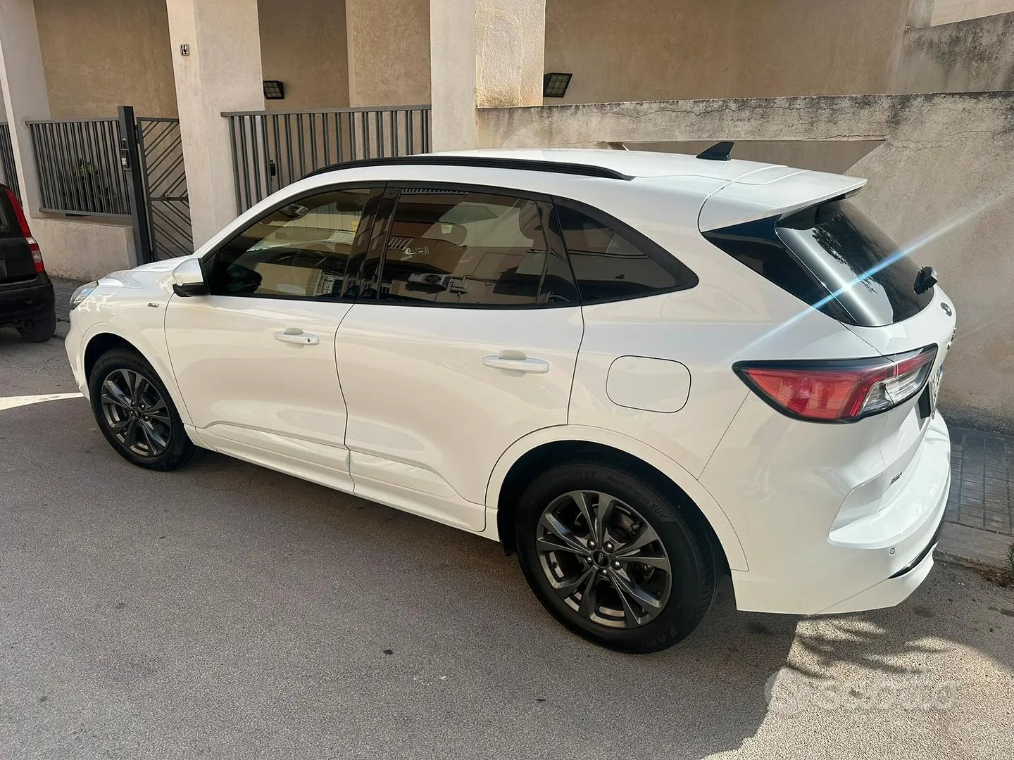 Ford Kuga 2020 photo 3