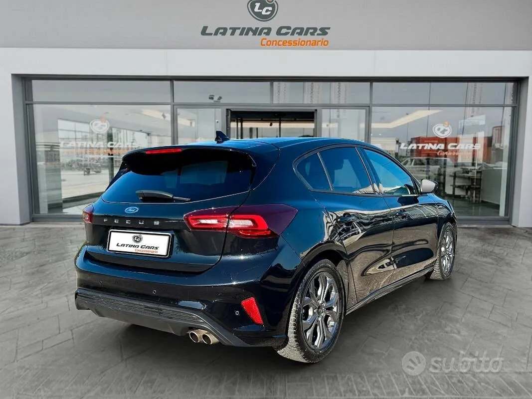 Ford Focus 2024 photo 5