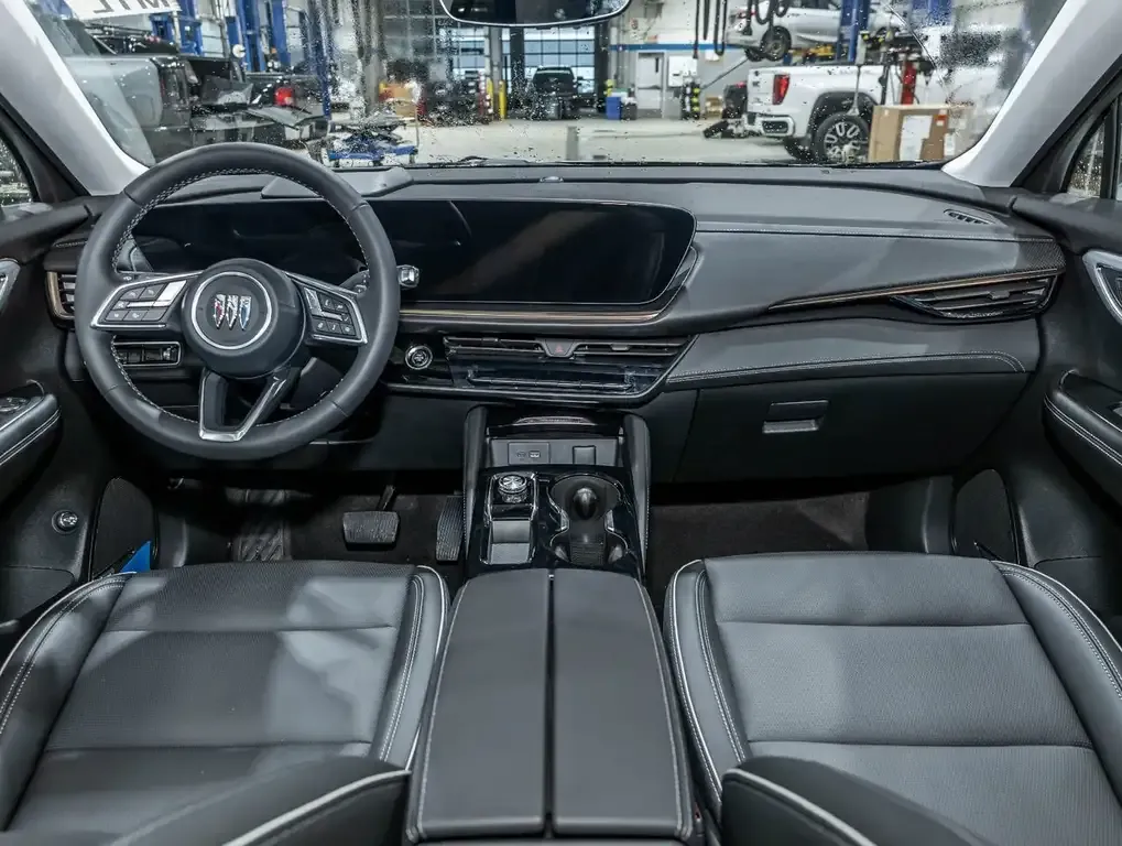 Buick Envision 2026 photo 4