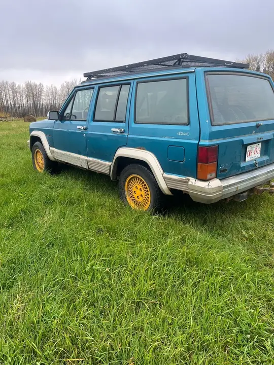 Jeep Cherokee 1993 photo 4