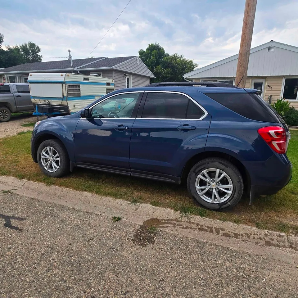 Chevrolet Equinox 2017 photo 2