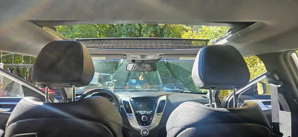 Hyundai Veloster 2014 photo 2