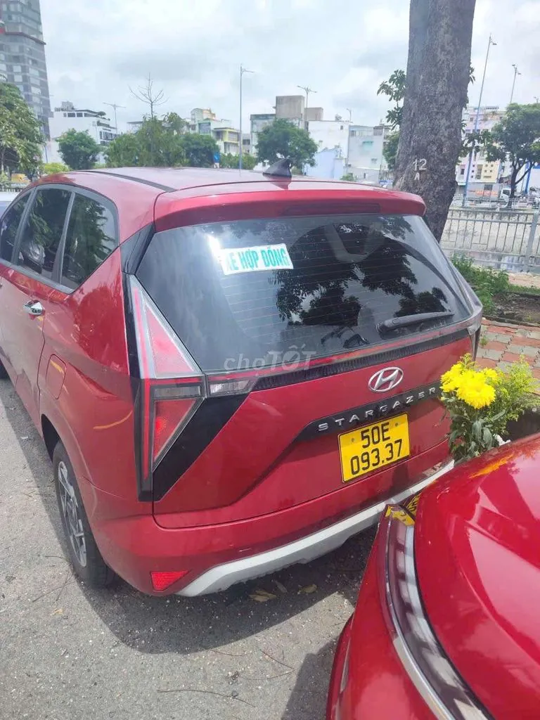 Hyundai Stargazer
