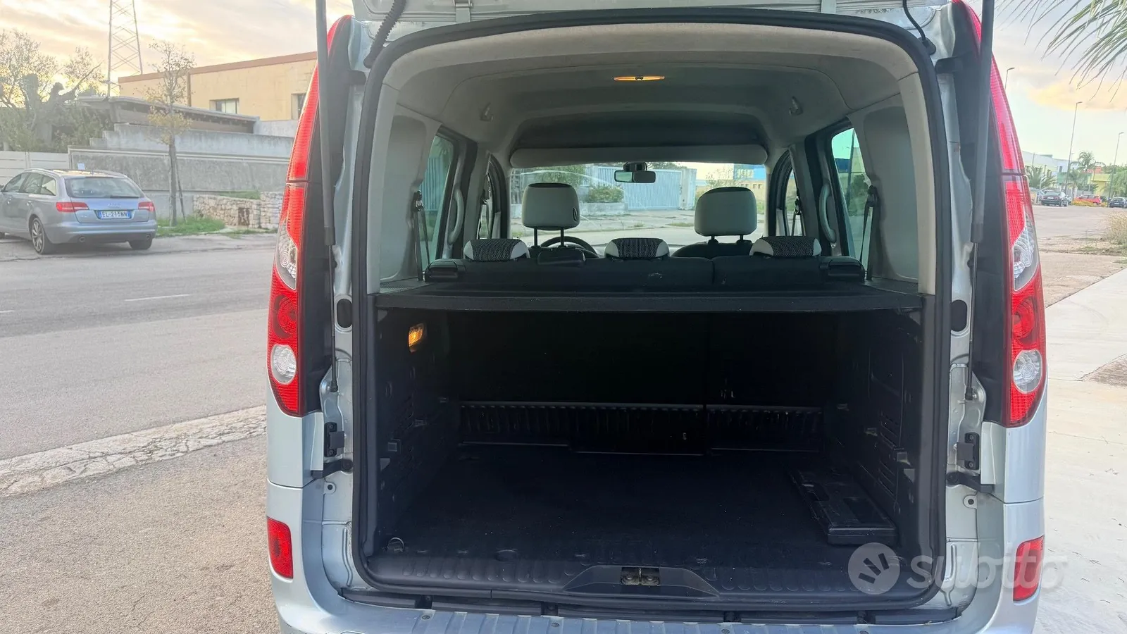 Renault Kangoo 2012 photo 3
