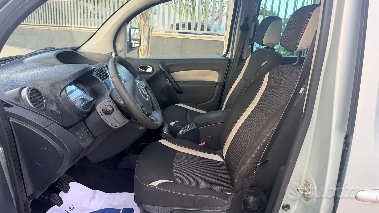 Renault Kangoo 2012 photo 5