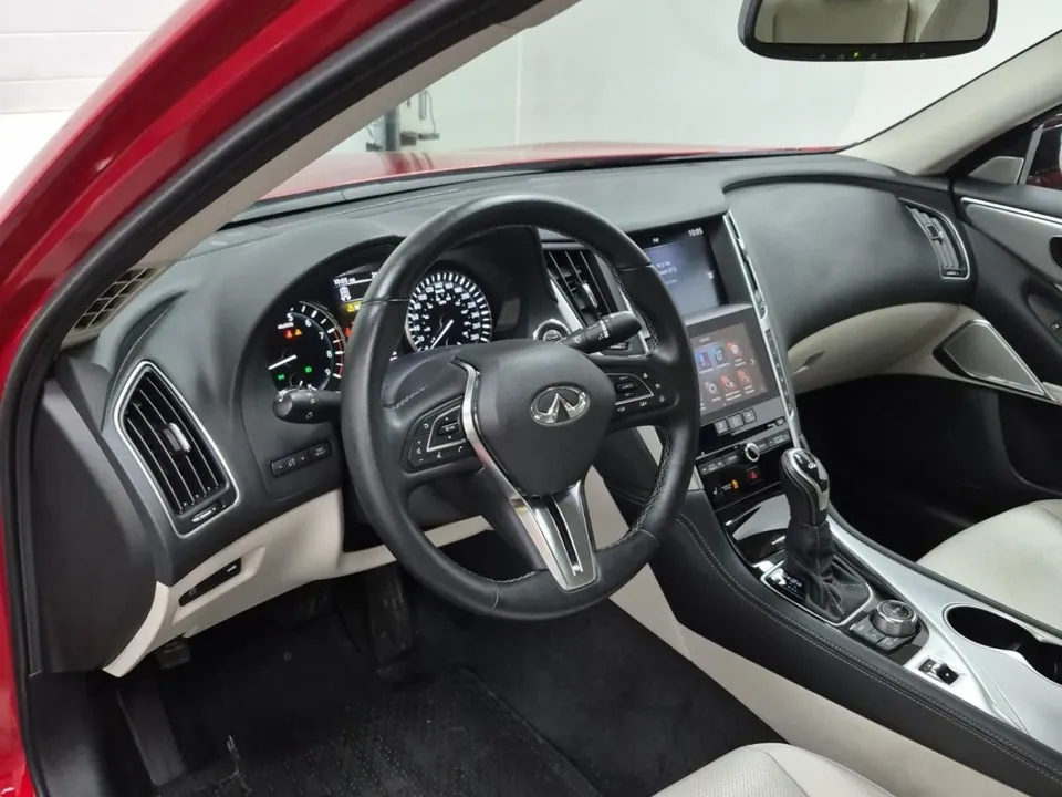 Infiniti Q50 2024 photo 2