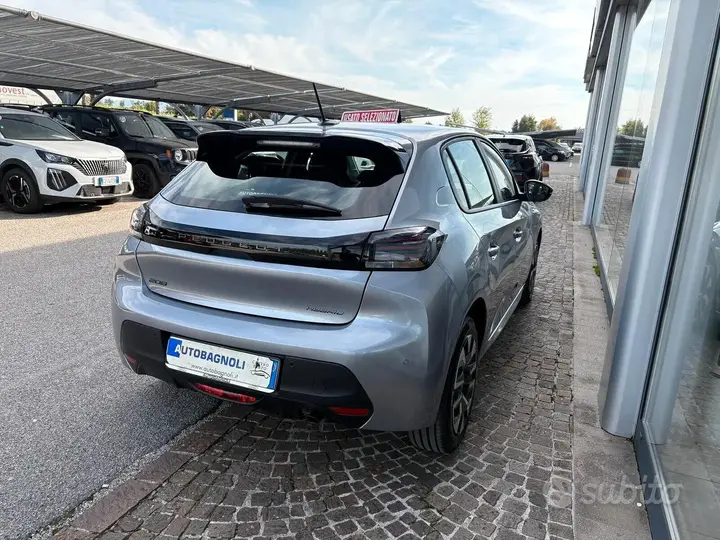 Peugeot 208 2026 photo 3