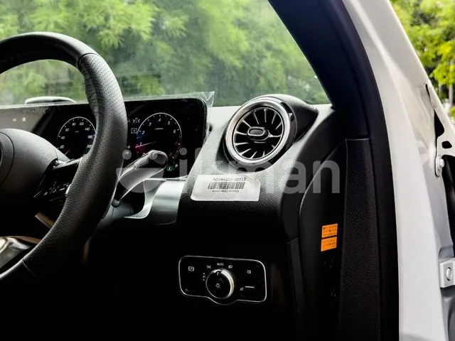 Mercedes-Benz Glb 2025 photo 5