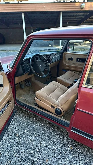 Saab 900 1986 photo 3