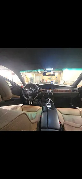 BMW 525D 2010 photo 4