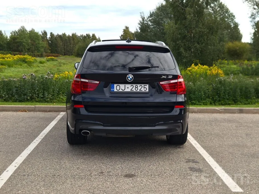 BMW X3 2012 photo 4