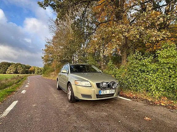 Volvo V50