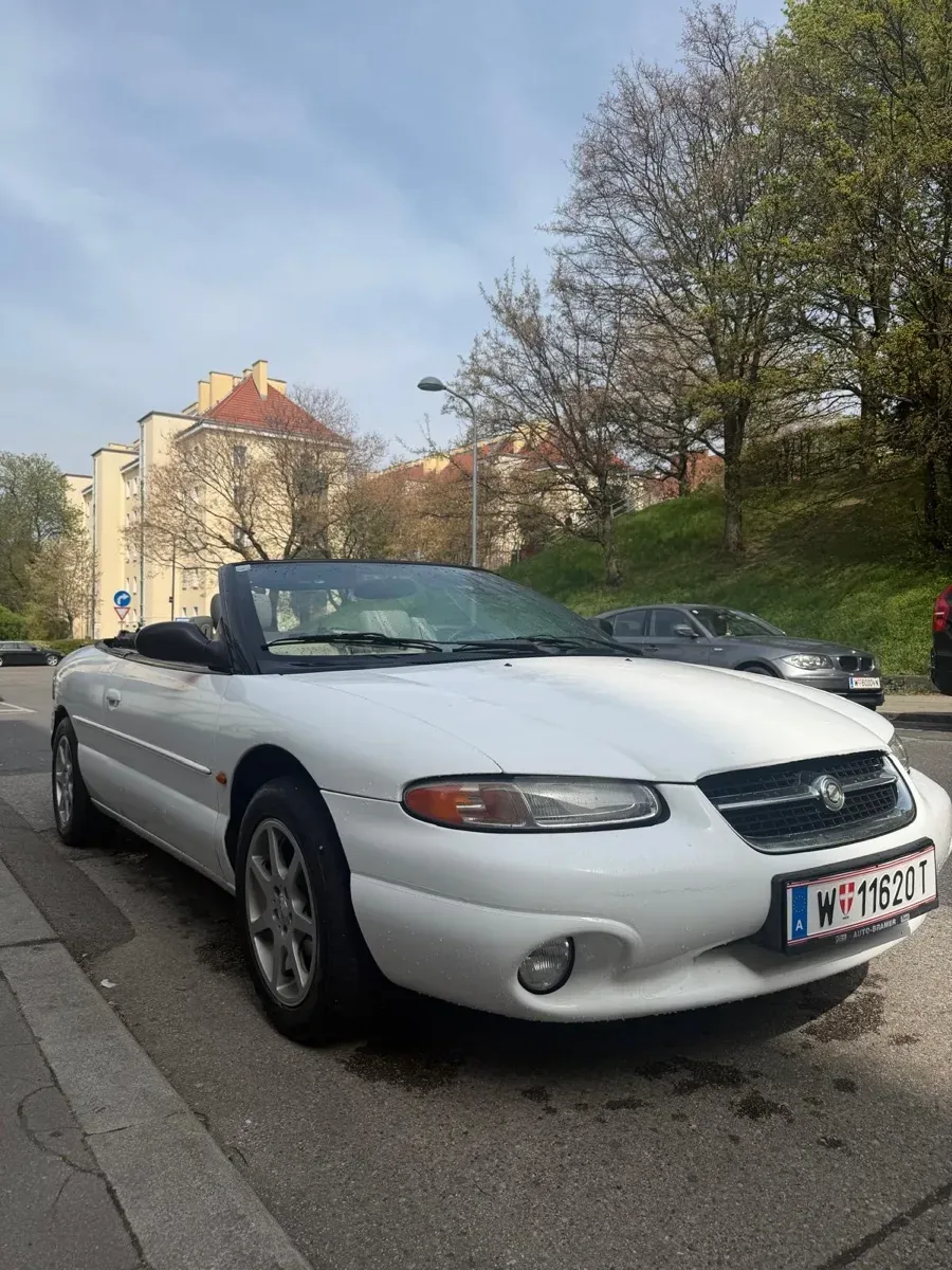 Chrysler Stratus