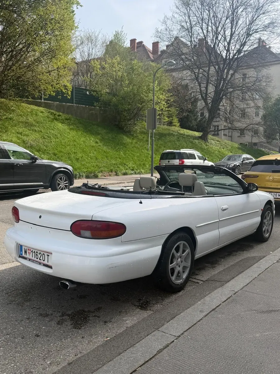 Chrysler Stratus 1997 photo 2