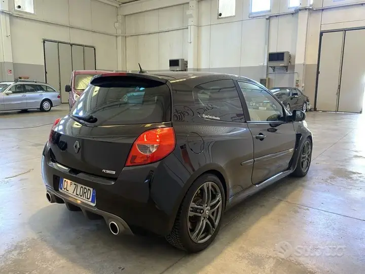 Renault Clio 2011 photo 5