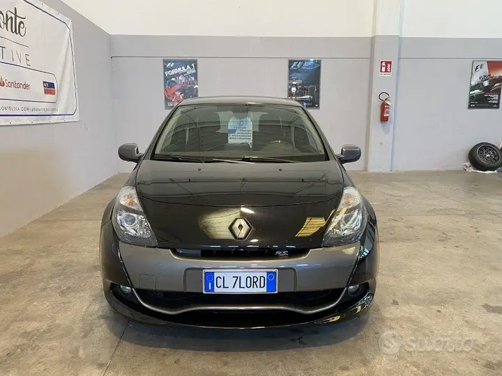 Renault Clio 2011 photo 3