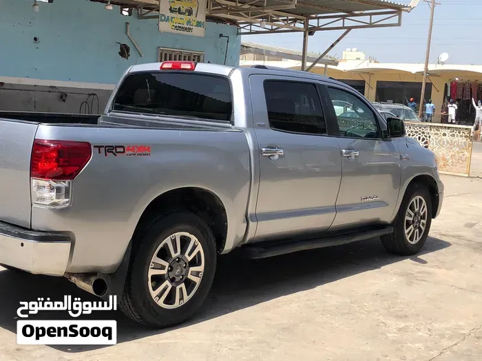 Toyota Tundra