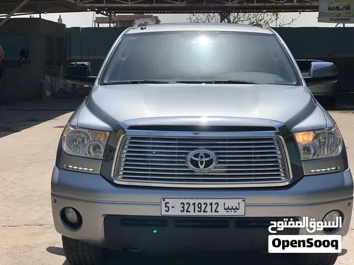 Toyota Tundra 2012 photo 3