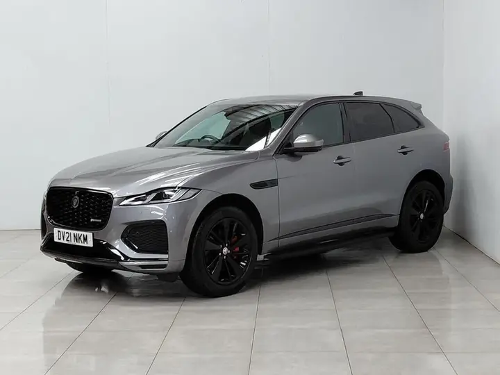 Jaguar F-Pace 2021 photo 2