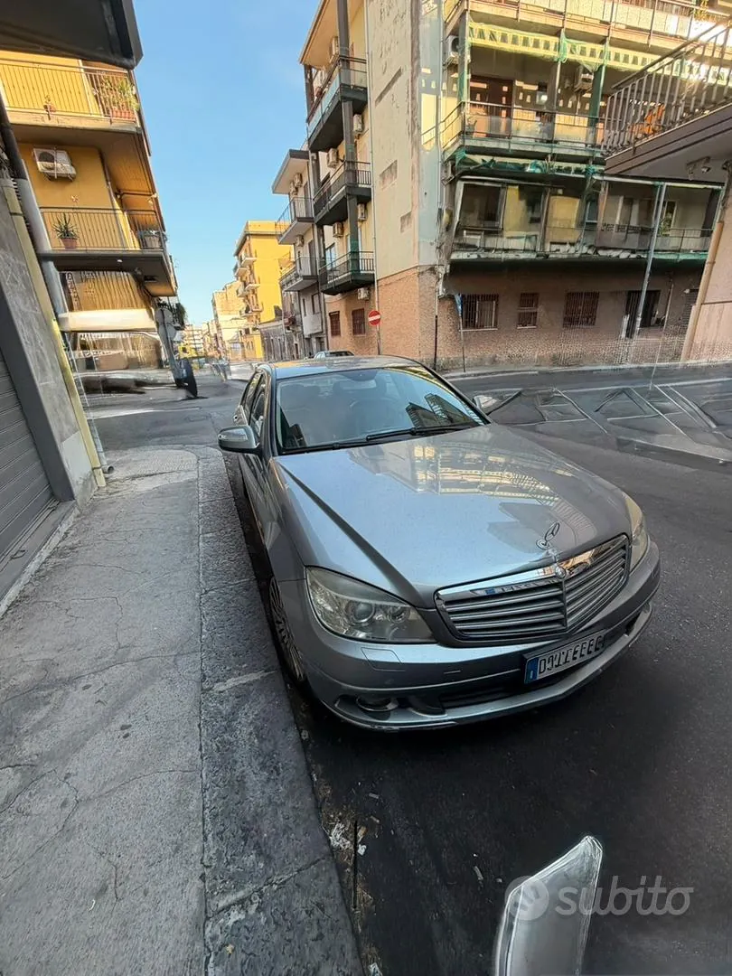 Mercedes-Benz C 2008 photo 3