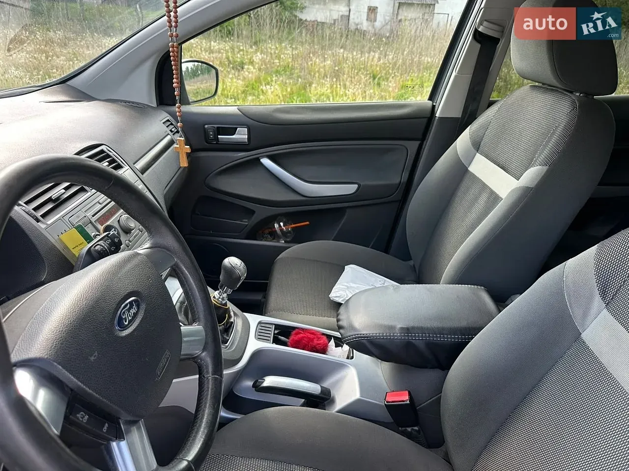Ford Kuga 2011 photo 3