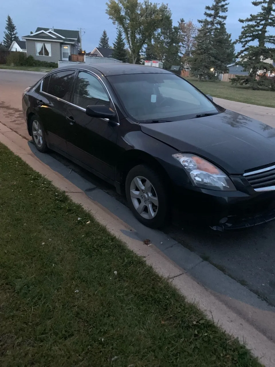 Nissan Altima 2010 photo 2