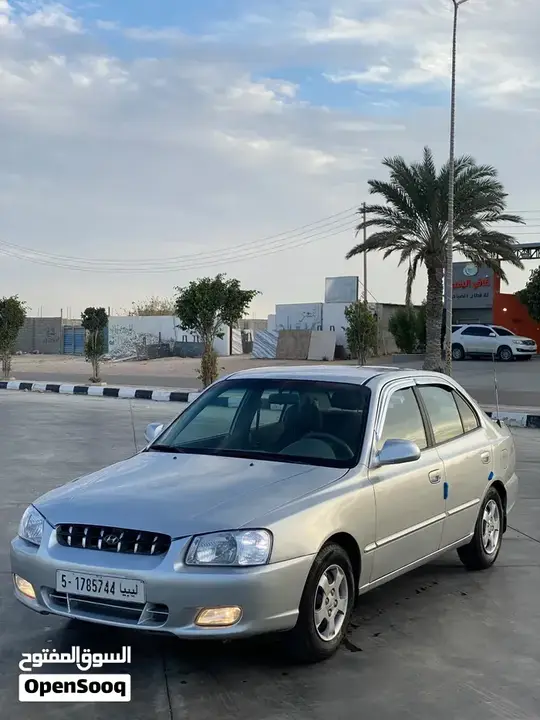 Hyundai Verna 2002 photo 4
