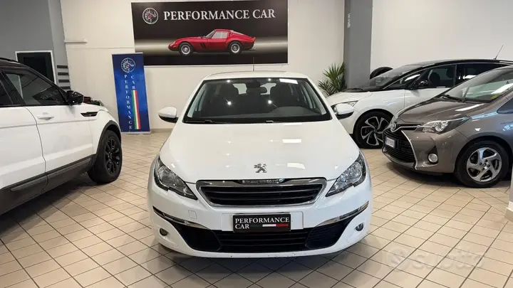 Peugeot 308 2015 photo 2