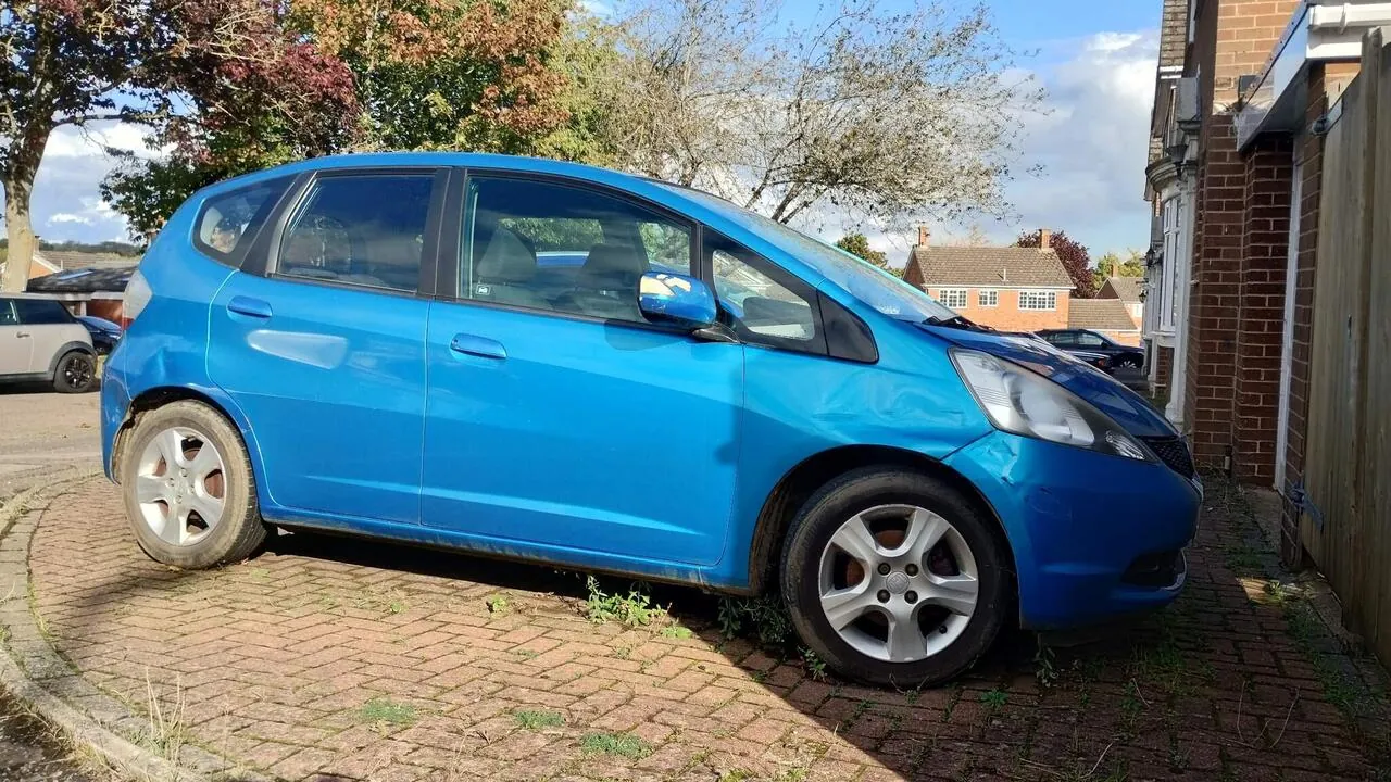 Honda Jazz 2011 photo 3