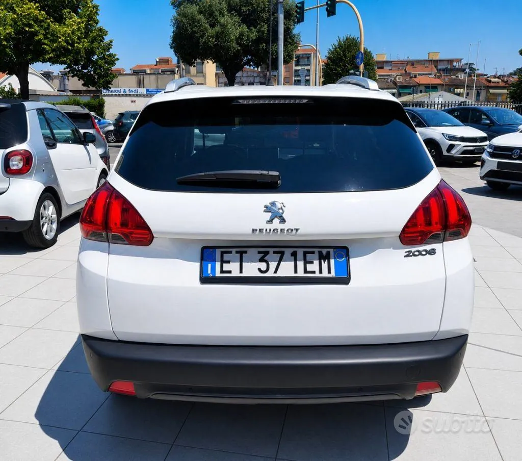 Peugeot 2008 2013 photo 4