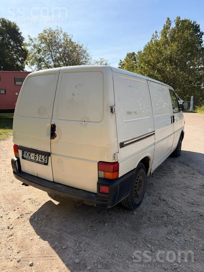 Volkswagen T4 2003 photo 2